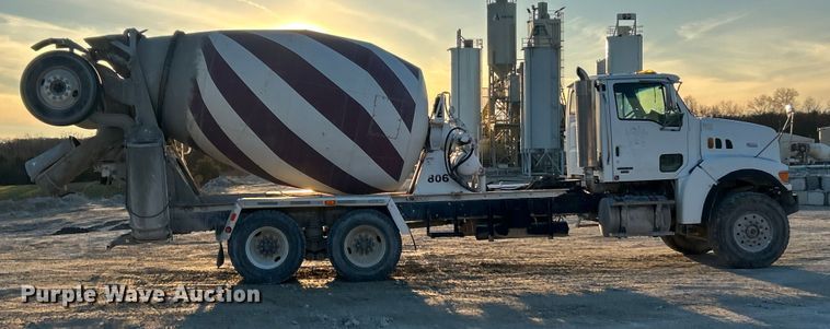 image for item ET6726 2007 Sterling L-Line ready mix truck