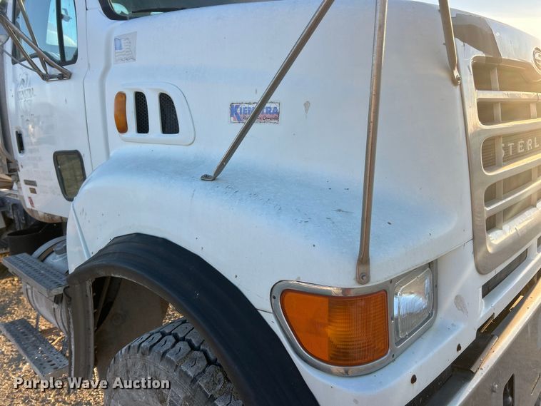 image for item ET6726 2007 Sterling L-Line ready mix truck