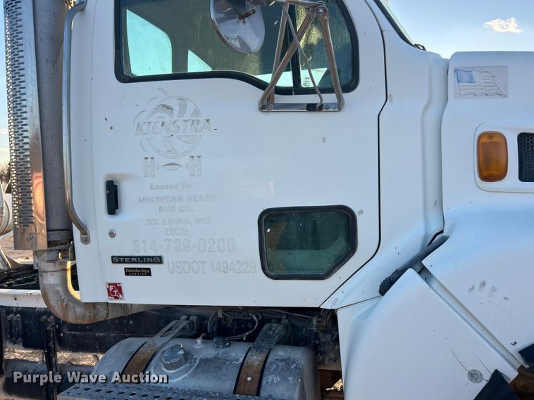 image for item ET6726 2007 Sterling L-Line ready mix truck