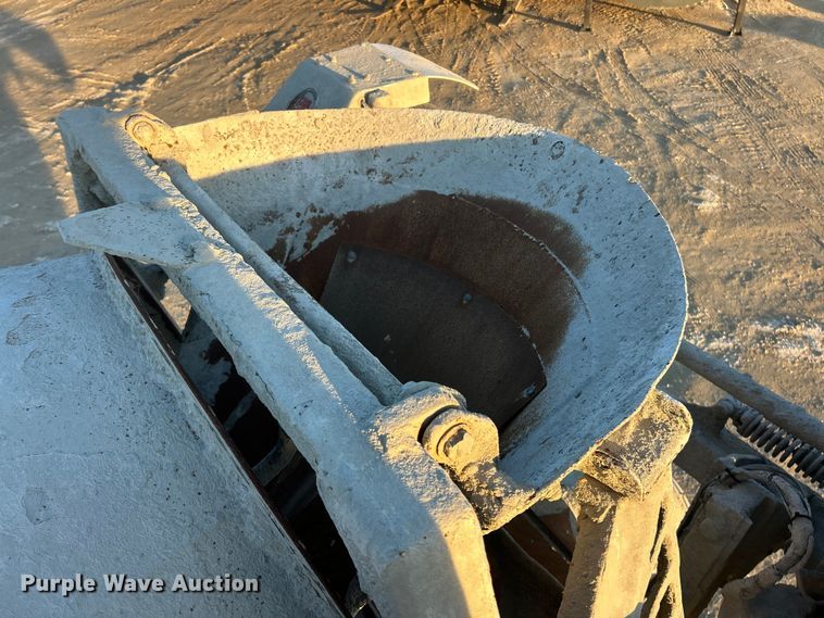 image for item ET6726 2007 Sterling L-Line ready mix truck