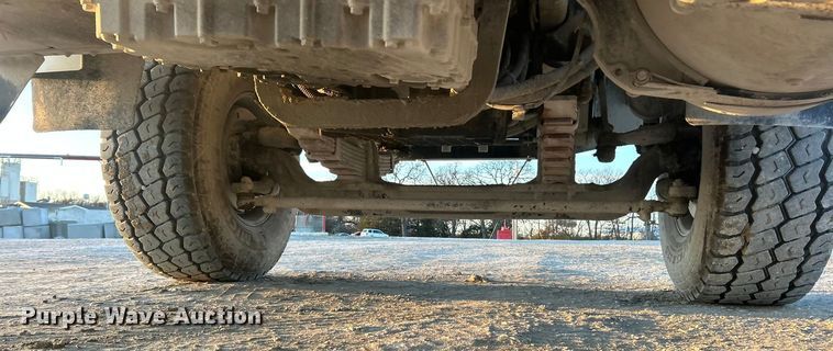 image for item ET6726 2007 Sterling L-Line ready mix truck