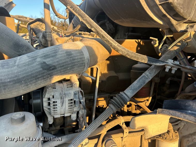 image for item ET6726 2007 Sterling L-Line ready mix truck