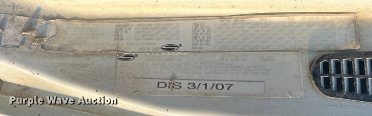 image for item ET6726 2007 Sterling L-Line ready mix truck