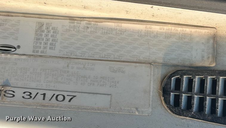 image for item ET6726 2007 Sterling L-Line ready mix truck