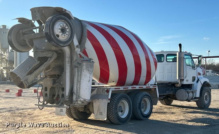 image for item ET6727 2006 Sterling L-Line ready mix truck
