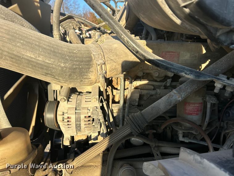 image for item ET6727 2006 Sterling L-Line ready mix truck