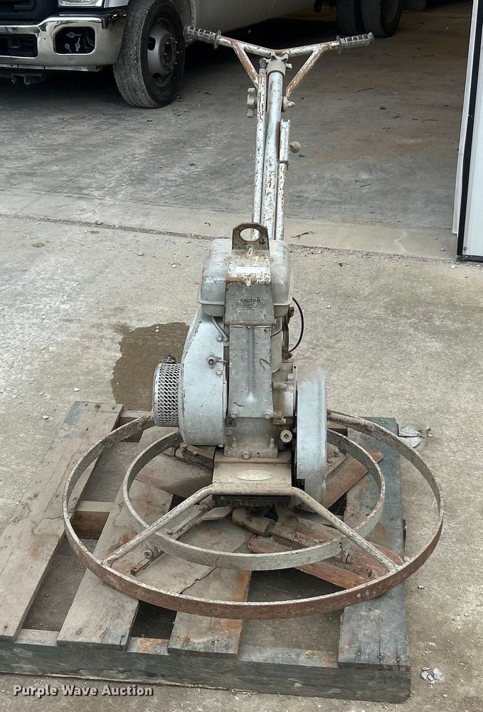 image for item ET6735 Best CF364 power trowel