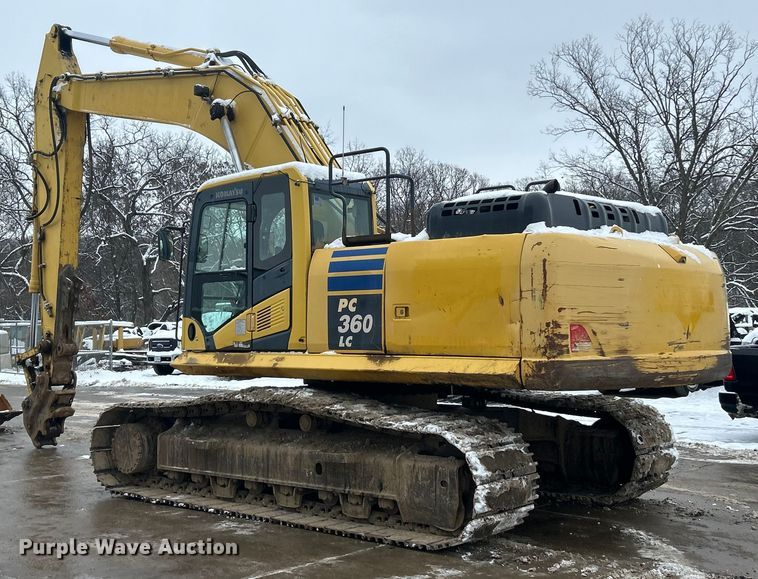 image for item ET6743 2014 Komatsu PC360LC-10 excavator