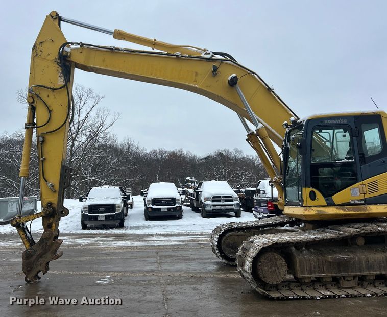 image for item ET6743 2014 Komatsu PC360LC-10 excavator