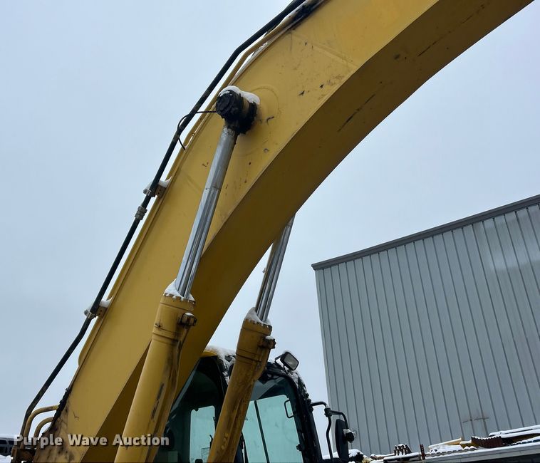 image for item ET6743 2014 Komatsu PC360LC-10 excavator