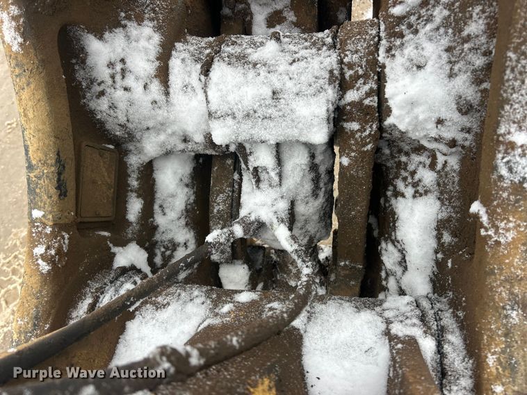 image for item ET6743 2014 Komatsu PC360LC-10 excavator