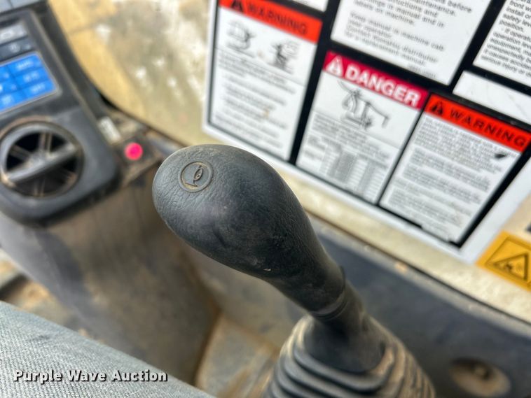 image for item ET6743 2014 Komatsu PC360LC-10 excavator