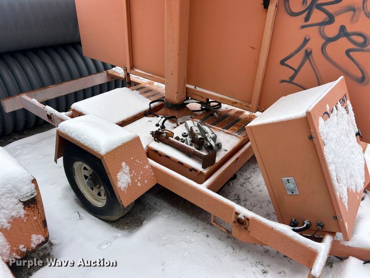 image for item ET6744 (6) Ver-Mac message board trailer