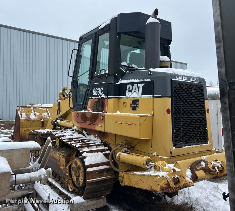 image for item ET6745 Caterpillar 963C track loader
