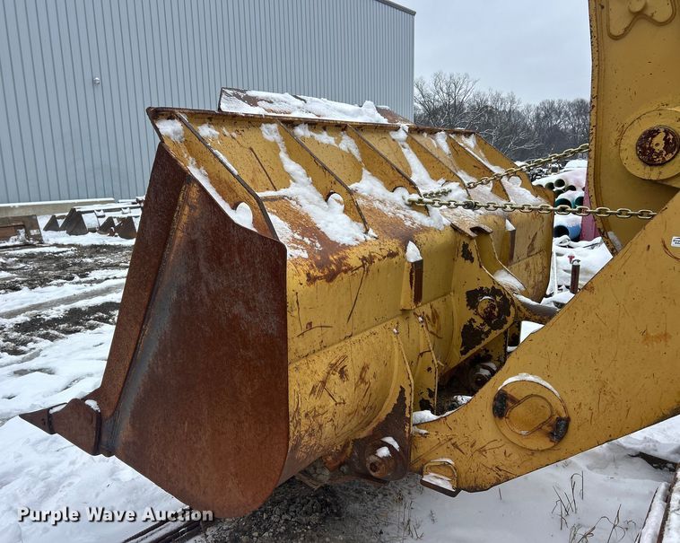 image for item ET6745 Caterpillar 963C track loader