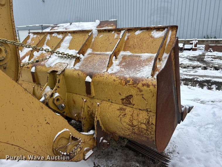 image for item ET6745 Caterpillar 963C track loader