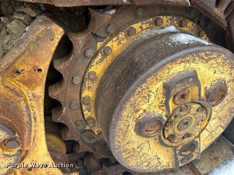 image for item ET6745 Caterpillar 963C track loader