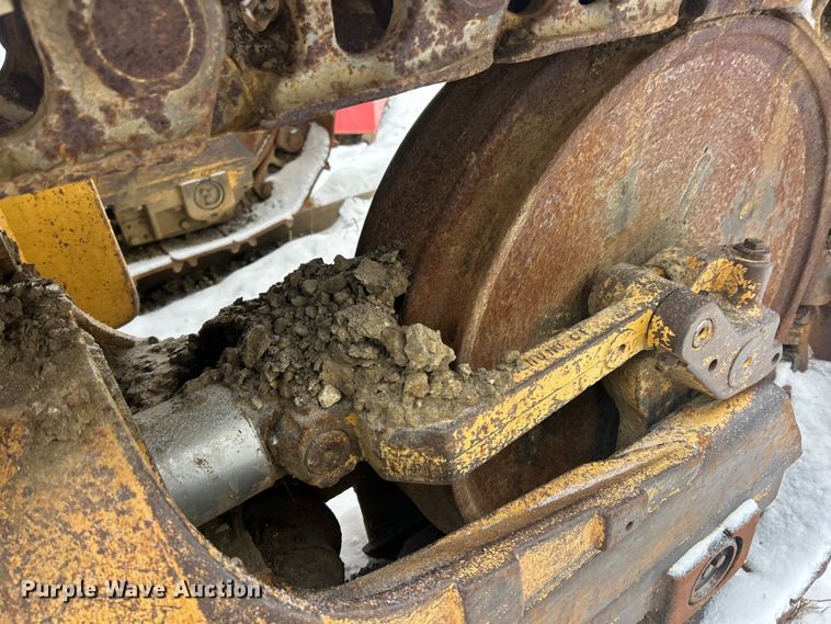 image for item ET6745 Caterpillar 963C track loader
