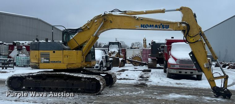 EXCAVADORA 2005 KOMATSU PC228USLC3