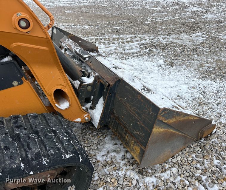 image for item ET6749 2019 Case TR340 tracked skid steer loader