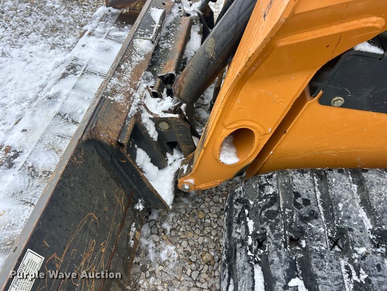 image for item ET6749 2019 Case TR340 tracked skid steer loader