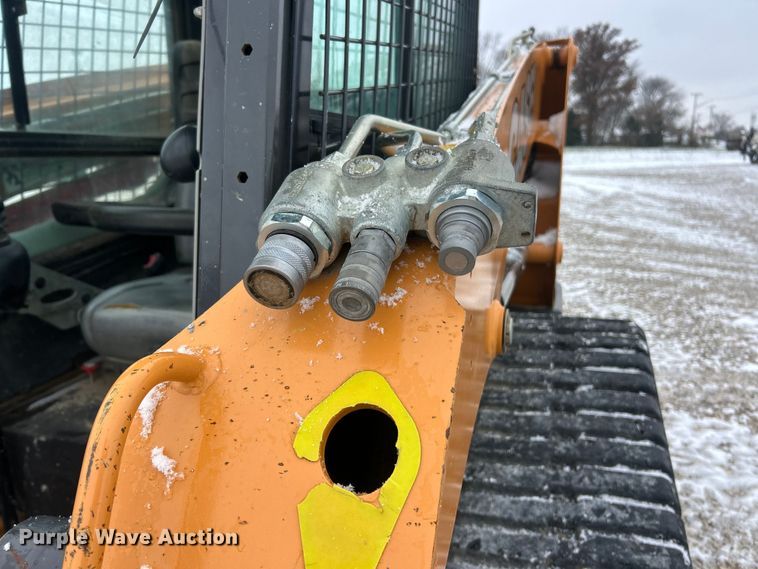 image for item ET6749 2019 Case TR340 tracked skid steer loader