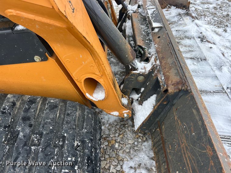 image for item ET6749 2019 Case TR340 tracked skid steer loader