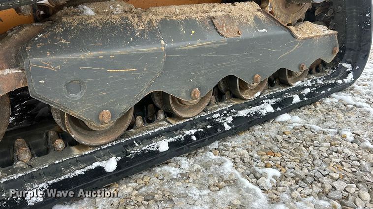 image for item ET6749 2019 Case TR340 tracked skid steer loader