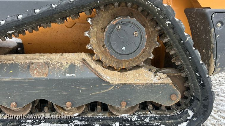 image for item ET6749 2019 Case TR340 tracked skid steer loader