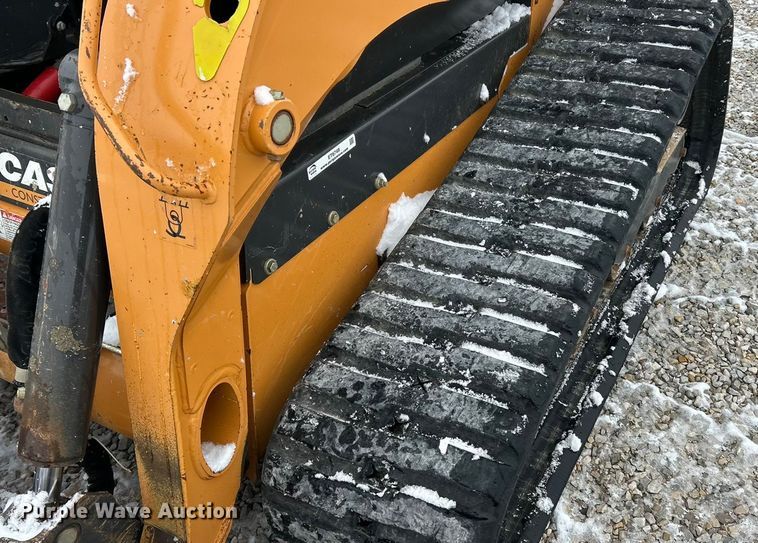 image for item ET6749 2019 Case TR340 tracked skid steer loader