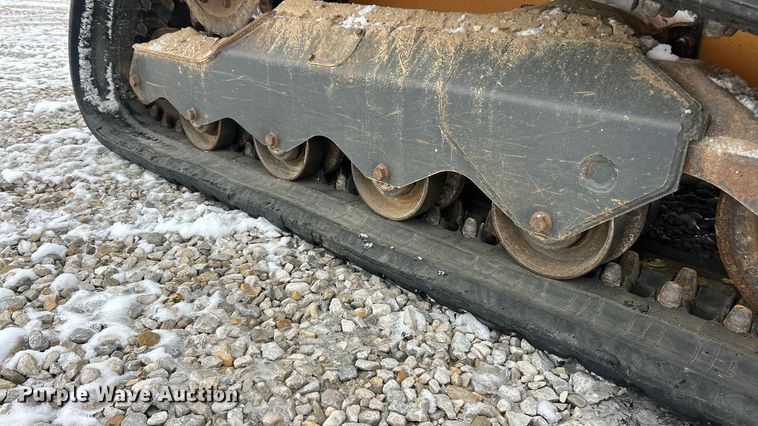 image for item ET6749 2019 Case TR340 tracked skid steer loader