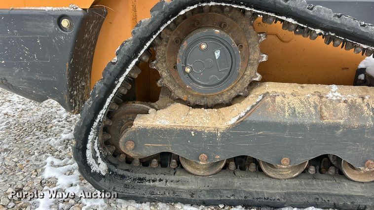 image for item ET6749 2019 Case TR340 tracked skid steer loader