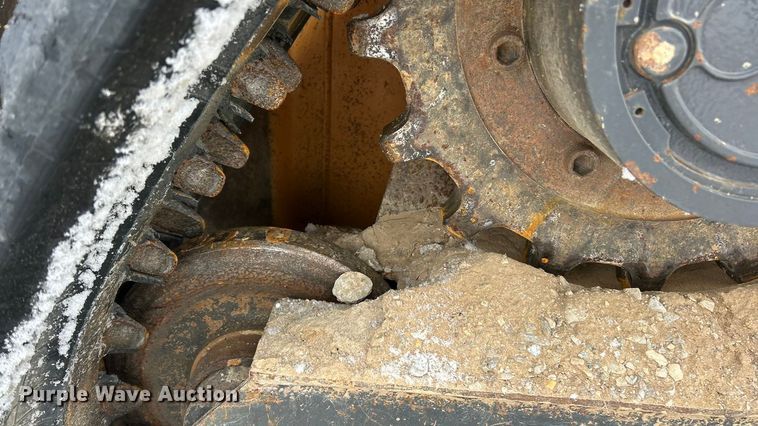 image for item ET6749 2019 Case TR340 tracked skid steer loader