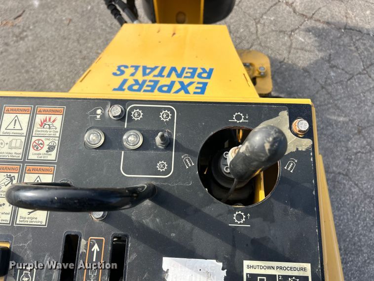 image for item ET6763 2022 Vermeer SC30TX stump grinder