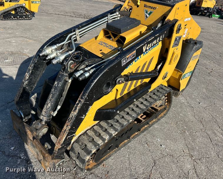 image for item ET6764 2021 Vermeer S925TX compact utility loader