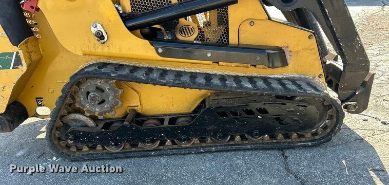 image for item ET6764 2021 Vermeer S925TX compact utility loader