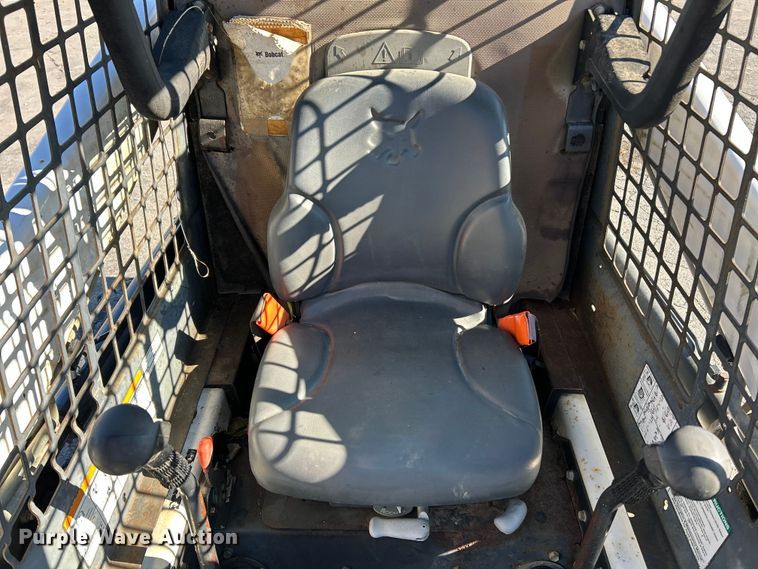 image for item ET6765 2008 Bobcat S150 skid steer loader
