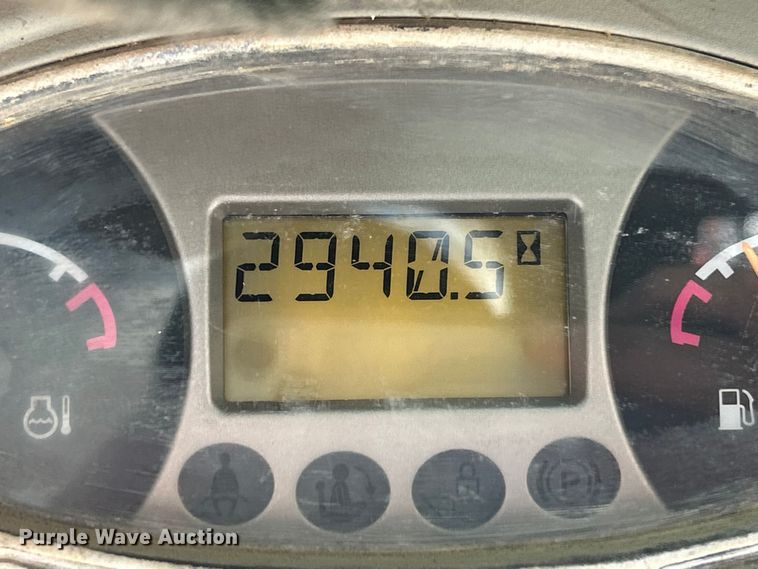 image for item ET6765 2008 Bobcat S150 skid steer loader