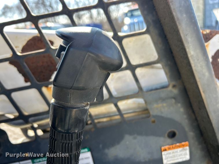 image for item ET6765 2008 Bobcat S150 skid steer loader