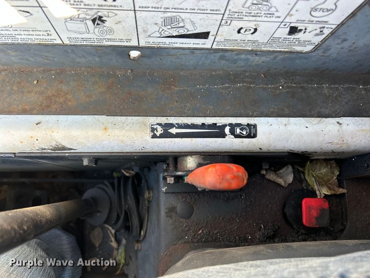 image for item ET6765 2008 Bobcat S150 skid steer loader