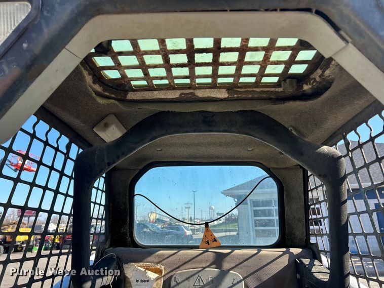 image for item ET6765 2008 Bobcat S150 skid steer loader