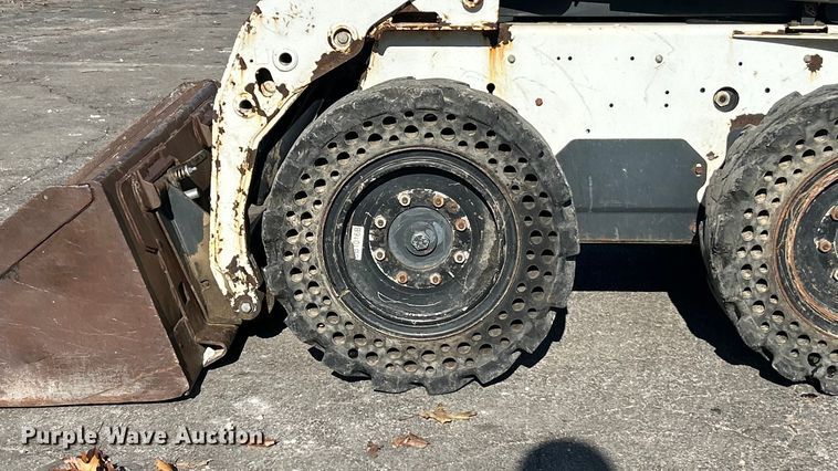 image for item ET6765 2008 Bobcat S150 skid steer loader