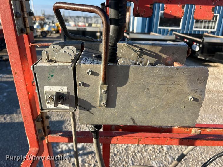 image for item ET6766 2013 Skyjack SJ 6832RT scissor lift