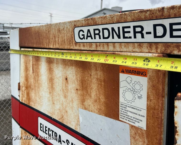 image for item ET6781 Gardner-Denver Electra Saver II air compressor