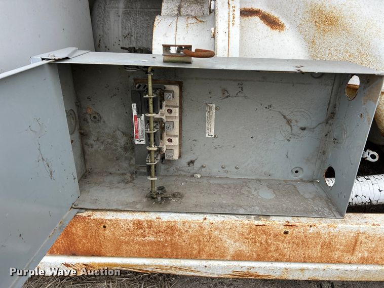 image for item ET6781 Gardner-Denver Electra Saver II air compressor