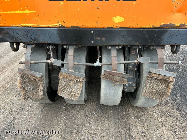 image for item ET6784 1988 Bomag BW12R pneumatic roller