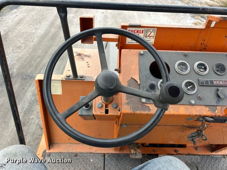 image for item ET6784 1988 Bomag BW12R pneumatic roller