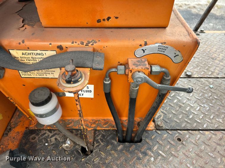 image for item ET6784 1988 Bomag BW12R pneumatic roller