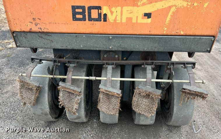 image for item ET6784 1988 Bomag BW12R pneumatic roller