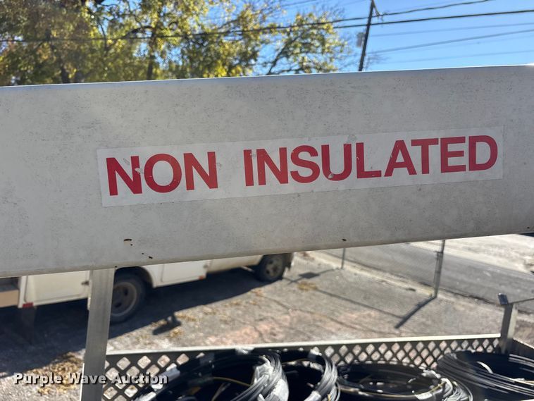 image for item ET7315 2012 Chevrolet Silverado 3500HD bucket truck